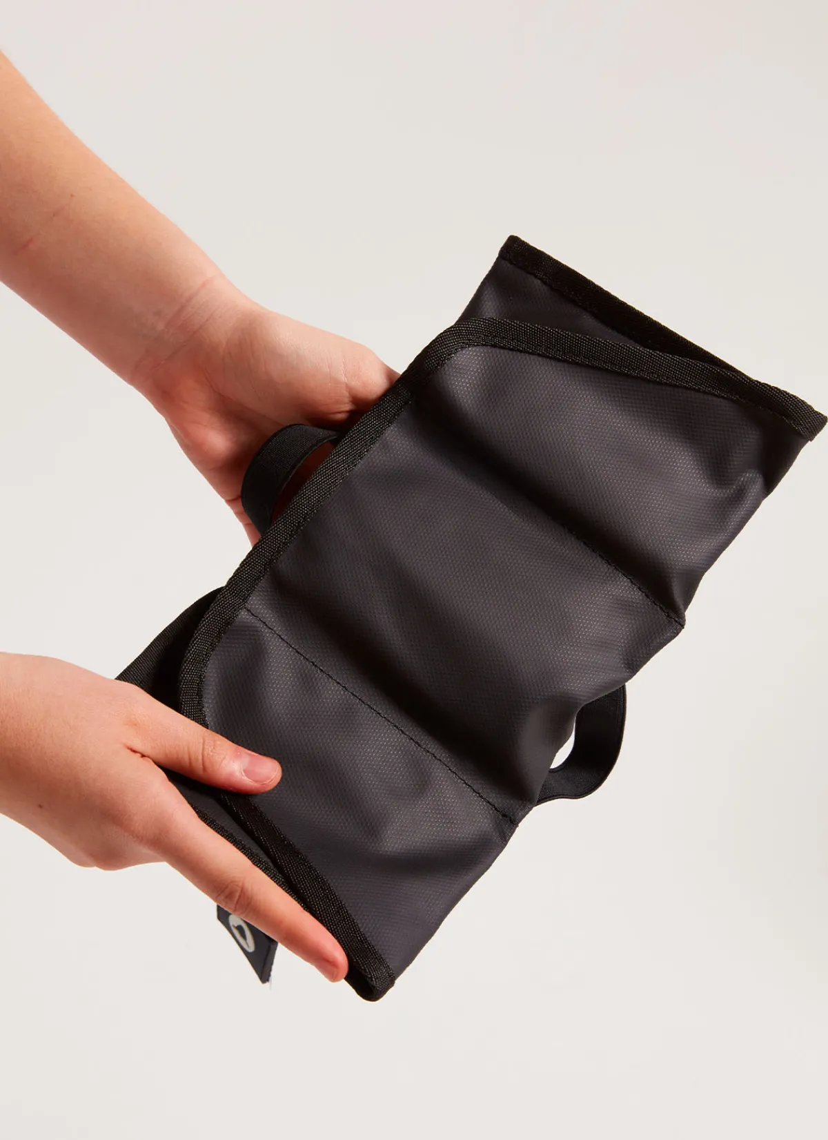 adventure_saddle_bag__black_4.webp Black Sheep Accessories | Adventure Saddle Bag - Black